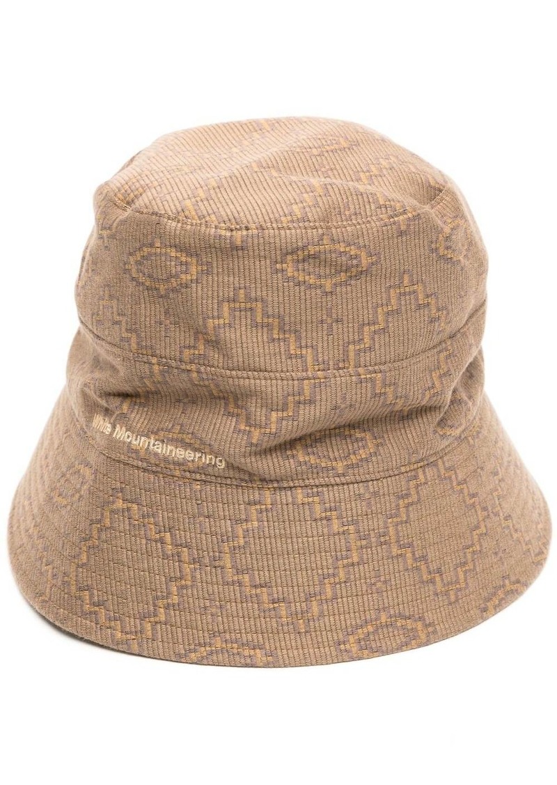 White Mountaineering logo-patch bucket hat
