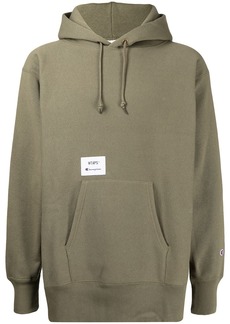 WTAPS logo-patch pullover hoodie