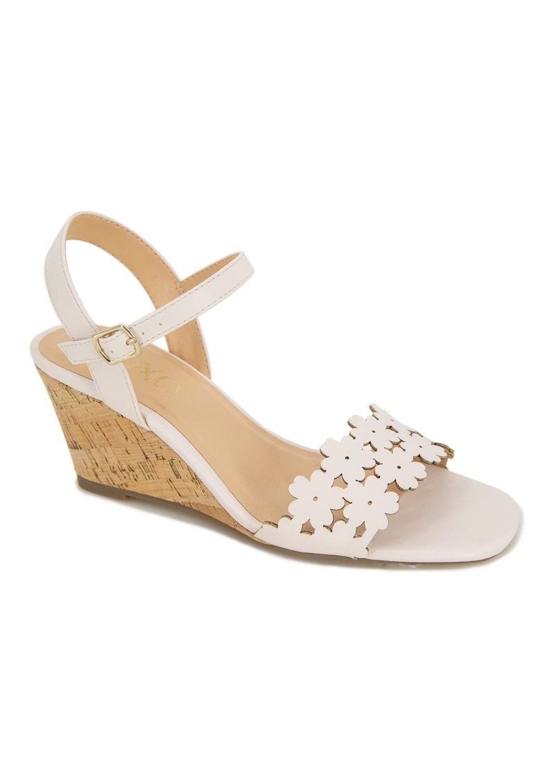 XOXO Women's LUIS Wedge Sandal Off White