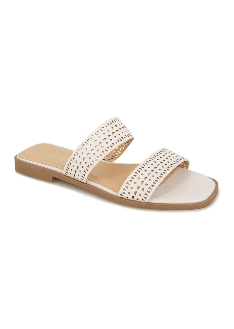 XOXO Women's Viona Flat Sandal Off White