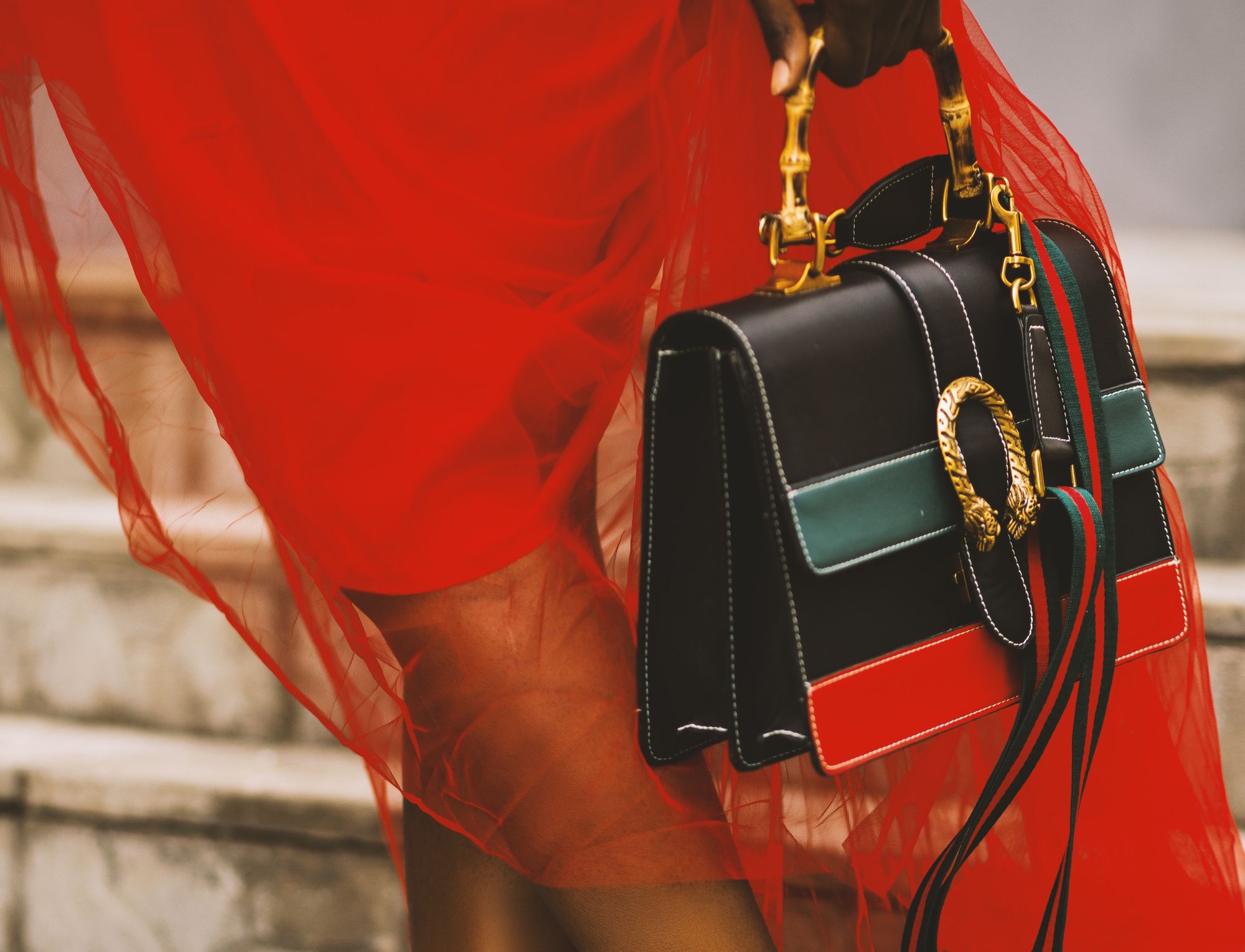 Find The Best Designer Handbag Sale And How To Choose Your Style
